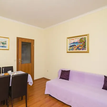 Apartment Dora Mljet *